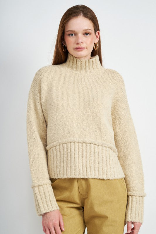 TURTLE NECK BODY SWEATER