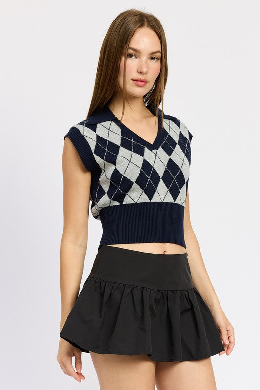 ARGYLE CROPPED VEST