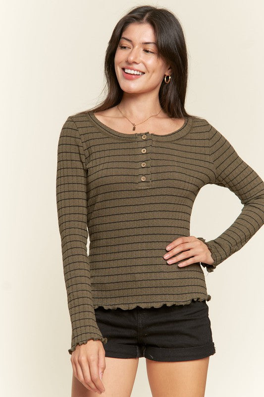 ROUND NECK STRIPE TOP